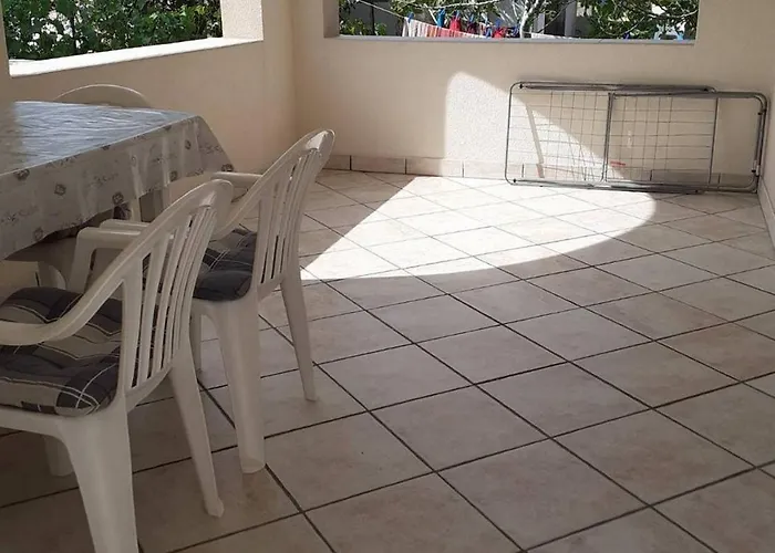 Apartment With Parking Space Privlaka, Zadar - 24002 *